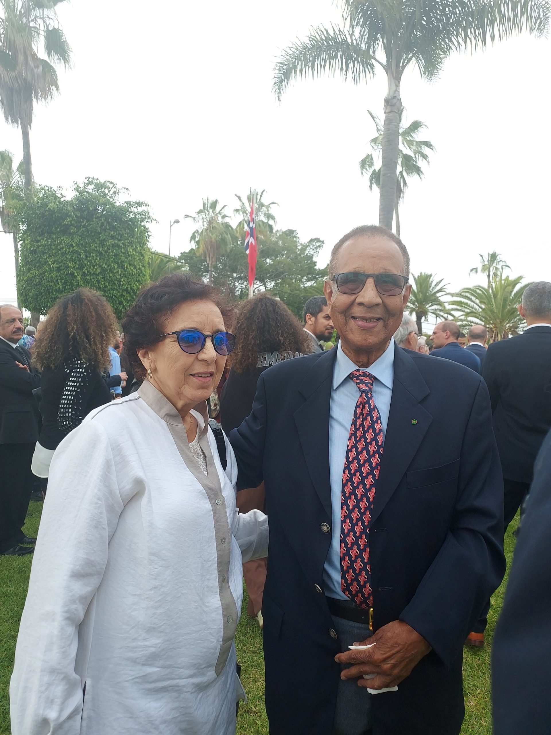 السفير المغربي السابق السيد المدني وزوجته...حضور وازن وتمثيلية أقل مثيلتها رغم نهاية المهمة