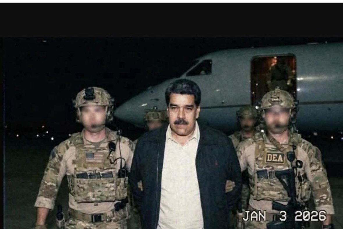 مادورو لحظة اعتقاله واقتياده من الجيش الامريكي