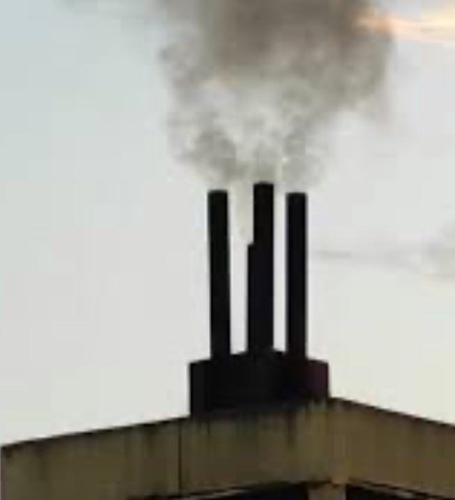 دخان من حمام شعبي بعين عتيق